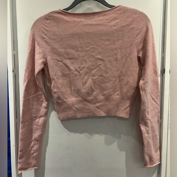 Wilfred Button Up Long Sleeve V-Neck Cardigan - Picture 2 of 4